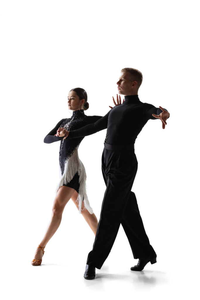 Couple dancing at a social dance party at Dance Cult Studio in Livingston, NJ